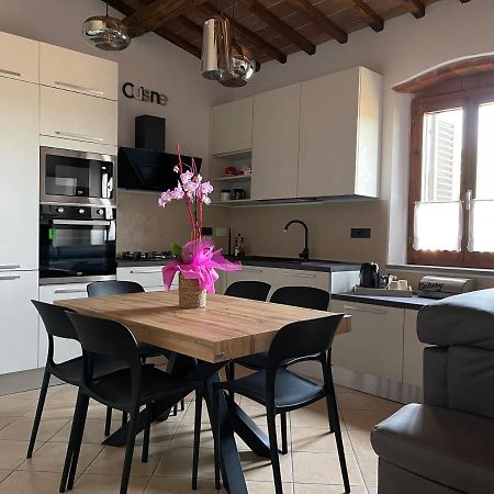 Villa La Casa In Castello à Ambra Extérieur photo
