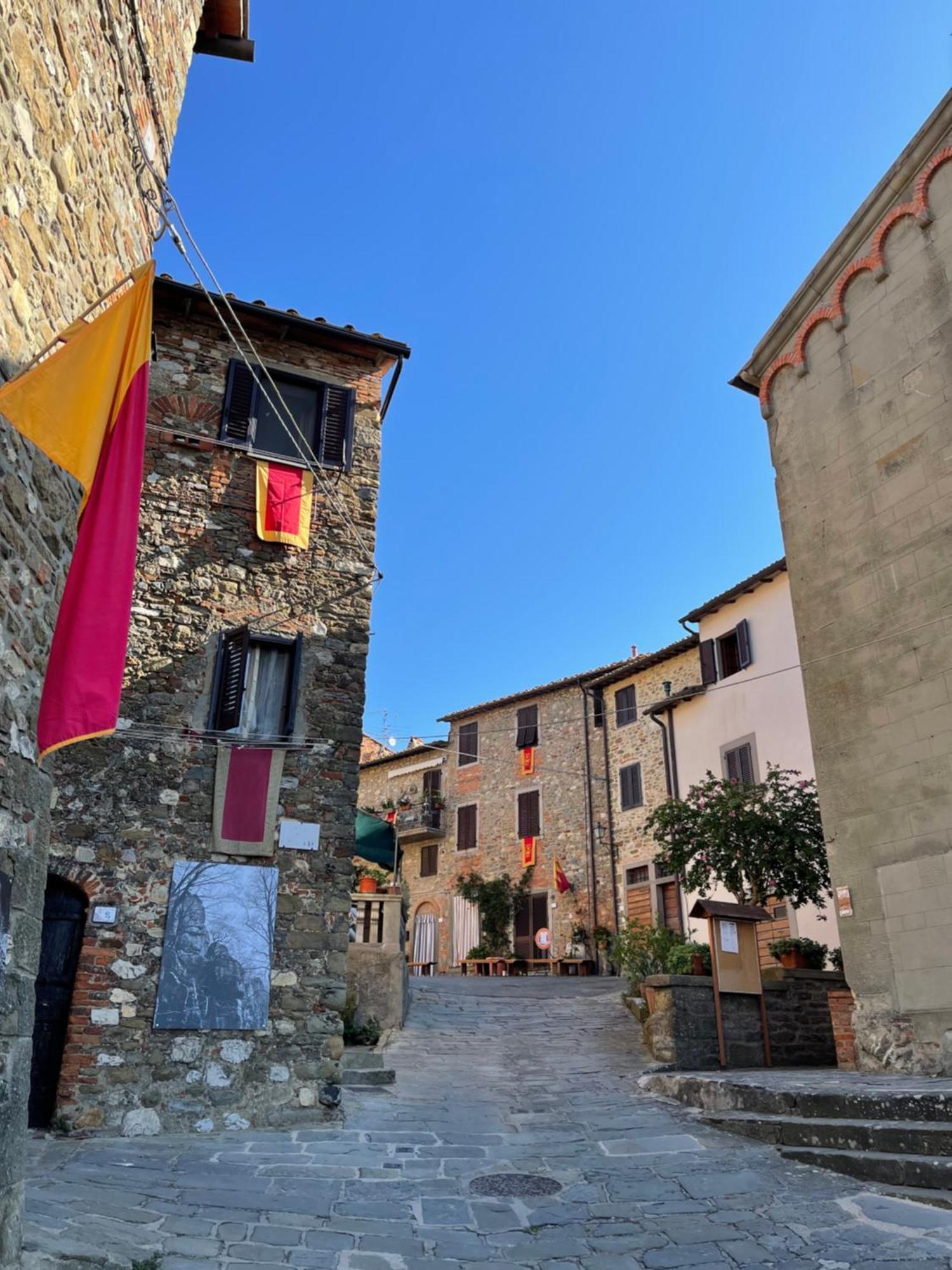 Villa La Casa In Castello à Ambra Extérieur photo